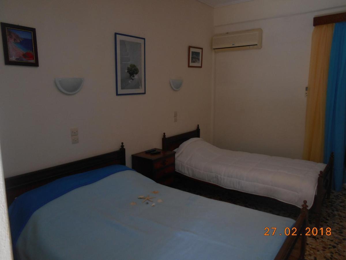Kotsifas Rooms Tiros Exterior photo